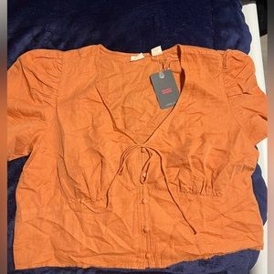 NEW LEVIS BURNT ORANGE CROP TOP